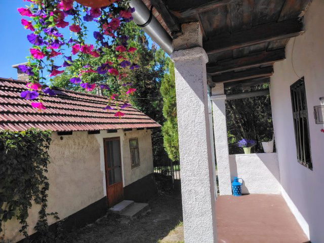 Eladó családi ház, Domoszlón 26.5 M Ft, 2 szobás