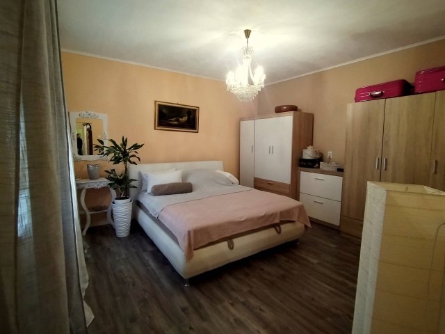 Eladó családi ház, Balatonszentgyörgyön 59.9 M Ft, 2+1 szobás