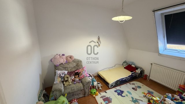 Eladó téglalakás, Kecskeméten 69.9 M Ft, 3 szobás