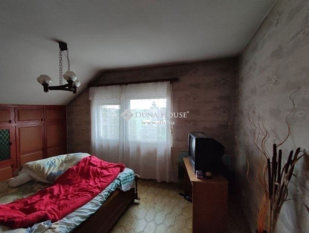 Eladó családi ház, Budapesten, XVIII. kerületben 154.9 M Ft