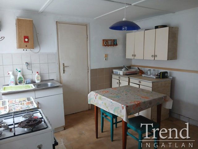 Eladó családi ház, Dunaföldváron 21.5 M Ft, 3 szobás