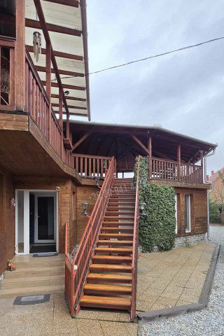 Eladó családi ház, Szilvásváradon 129.9 M Ft, 10 szobás