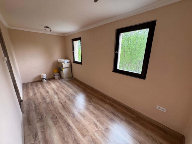 Eladó nyaraló, Hosszúpályin 19.999 M Ft, 2 szobás