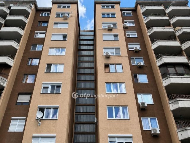 Eladó téglalakás, Budapesten, VIII. kerületben 67 M Ft, 2 szobás