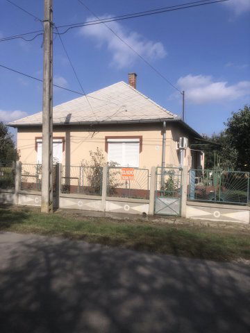 Eladó családi ház, Tiszavasváriban 16.49 M Ft, 3 szobás