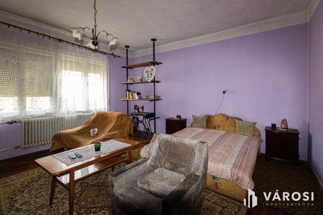 Eladó családi ház, Sarkadkeresztúron 8.5 M Ft, 2 szobás