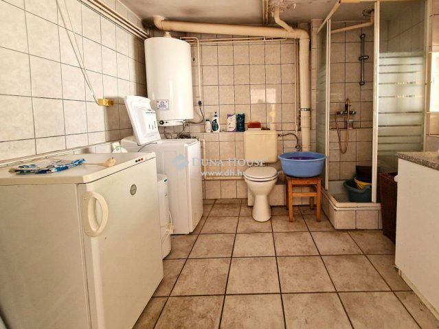 Eladó családi ház, Gödöllőn 74 M Ft, 2 szobás