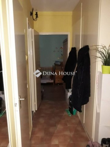 Eladó téglalakás, Budapesten, XXI. kerületben 63 M Ft, 2 szobás