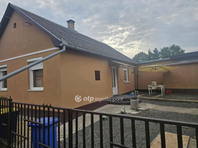 Eladó családi ház, Nagykállóban 45 M Ft, 2 szobás