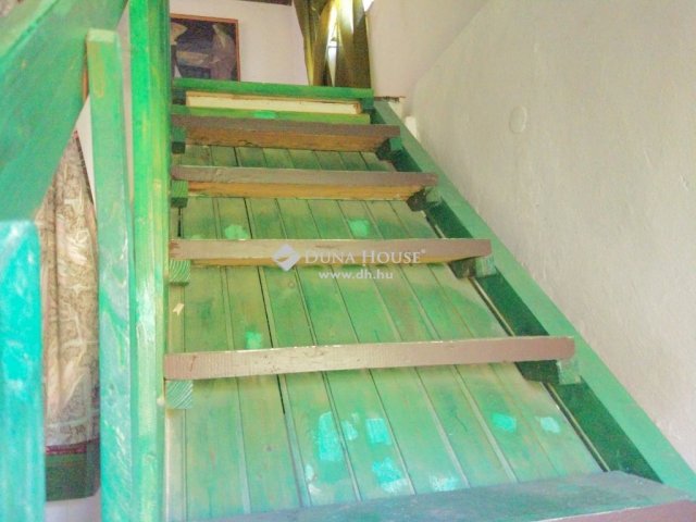 Eladó családi ház, Fonyódon 53.9 M Ft, 7 szobás