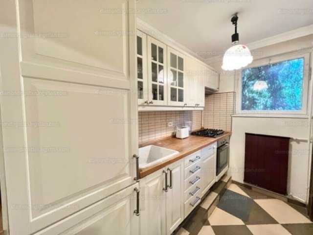 Kiadó téglalakás, albérlet, I. kerületben, Tóth Árpád sétányon