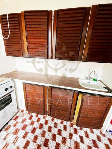 Eladó panellakás, Dunaújvárosban 30.9 M Ft, 2 szobás