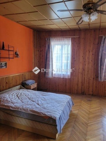 Eladó családi ház, Taksonyon 52.99 M Ft, 2 szobás