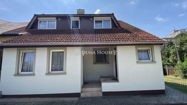 Eladó téglalakás, Székesfehérvárott 74.9 M Ft, 3 szobás