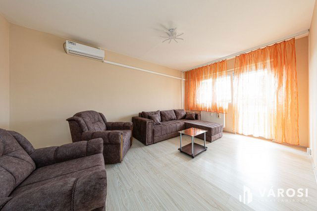 Kiadó panellakás, albérlet, Szegeden 180 E Ft / hó, 2 szobás