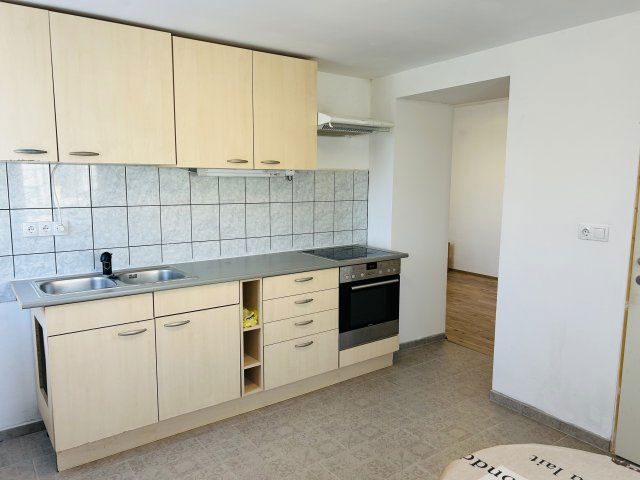 Eladó családi ház, Zalaapátin 28.9 M Ft, 3 szobás