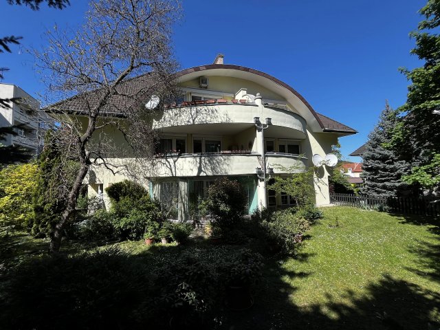 Eladó téglalakás, Budapesten, II. kerületben 289 M Ft