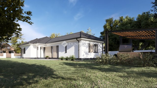 Eladó családi ház, Ceglédbercelen 99.99 M Ft, 5 szobás