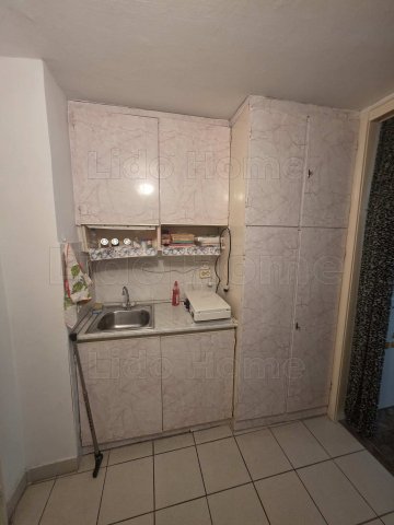 Eladó nyaraló, Balatonlelleén 39.9 M Ft, 1 szobás