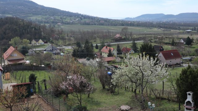 Eladó nyaraló, Nemesgulácson 69.9 M Ft, 3+1 szobás