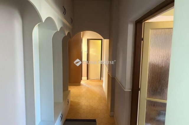 Eladó családi ház, Hatvanban 70 M Ft, 4 szobás