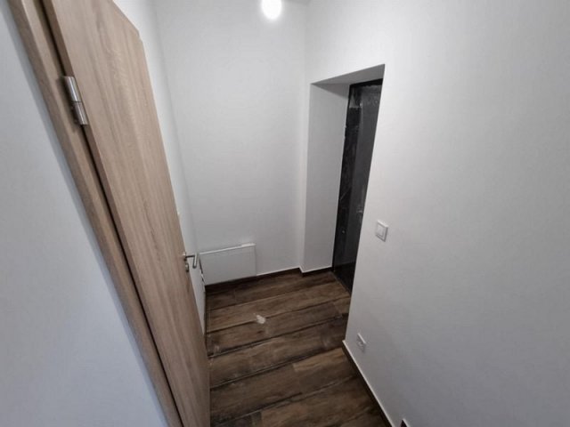 Eladó téglalakás, Besnyőn 39.9 M Ft, 2+1 szobás