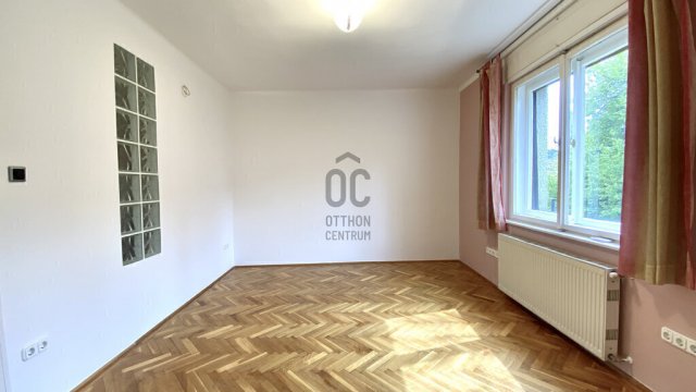 Eladó téglalakás, Budapesten, XII. kerületben 91.5 M Ft