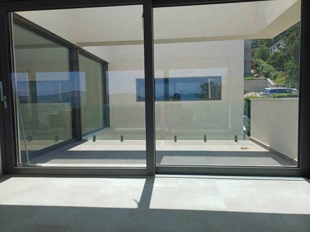Eladó családi ház, Solymáron 299.9 M Ft, 6 szobás