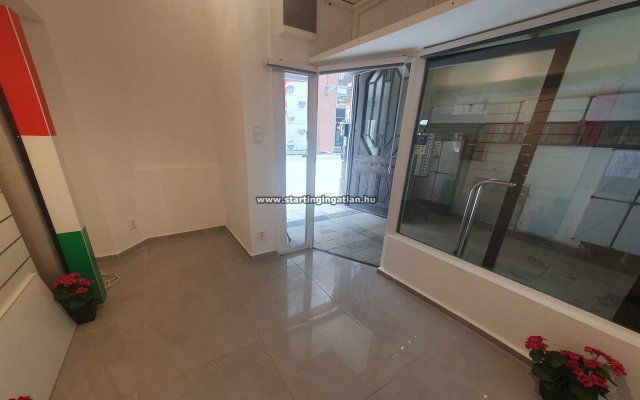 Eladó üzlethelyiség, Budapesten, V. kerületben 26.5 M Ft