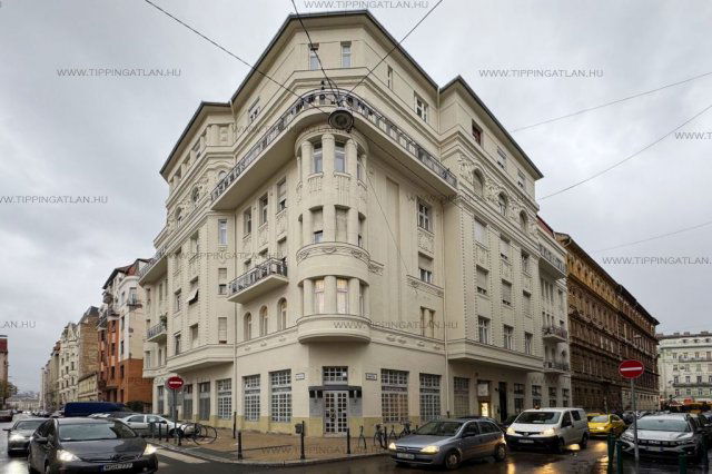 Eladó téglalakás, Budapesten, V. kerületben 149.9 M Ft, 3 szobás