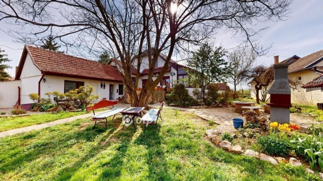 Eladó családi ház, Szamosszegen 55 M Ft, 4 szobás