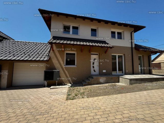 Eladó ikerház, Fóton 105 M Ft, 2+3 szobás / költözzbe.hu