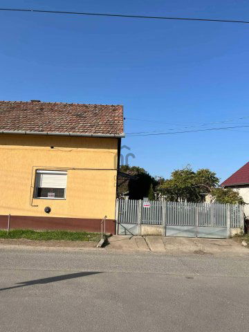 Eladó családi ház, Hajdúsámsonon 32 M Ft, 3 szobás