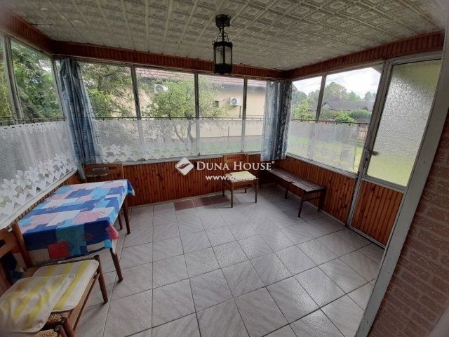 Eladó családi ház, Gödöllőn 89.9 M Ft, 7 szobás