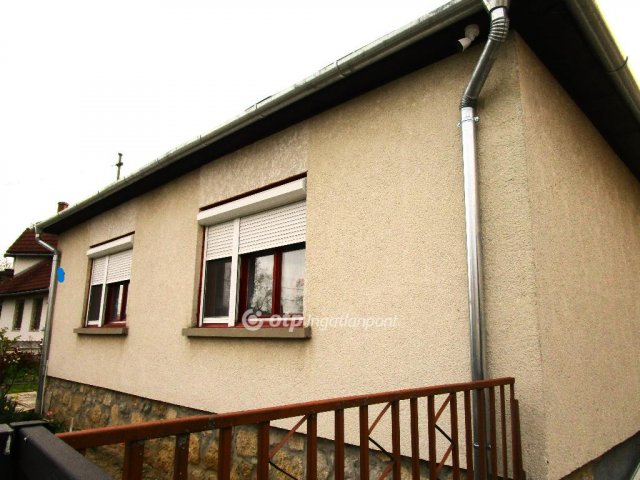 Eladó családi ház, Taszáron 58.9 M Ft, 2+1 szobás