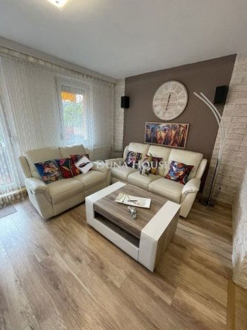 Eladó sorház, Budapesten, XV. kerületben 170 M Ft, 5 szobás