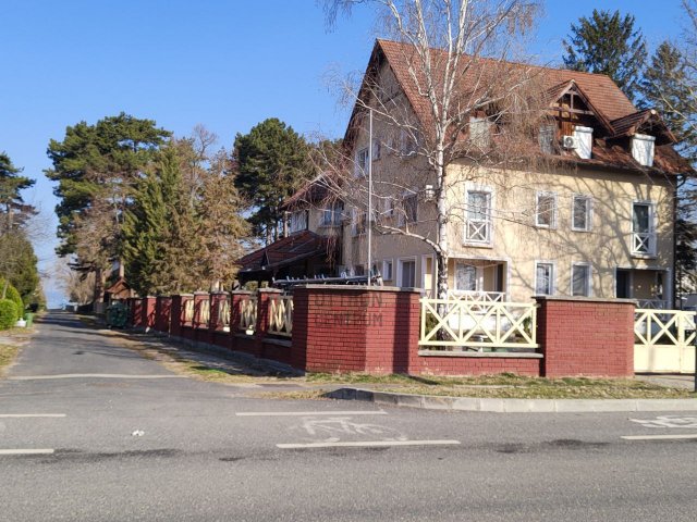 Eladó nyaraló, Balatonlelleén 17.9 M Ft, 1 szobás