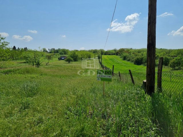 Eladó telek, Tápiószecsőn 1.8 M Ft / költözzbe.hu