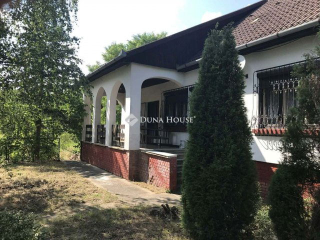 Eladó családi ház, Tápiószőlősön 47.5 M Ft, 5 szobás