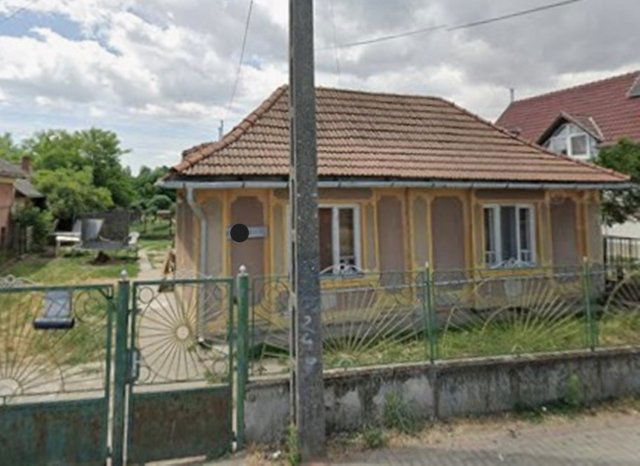 Eladó családi ház, Tiszaújvárosban 25 M Ft, 2 szobás