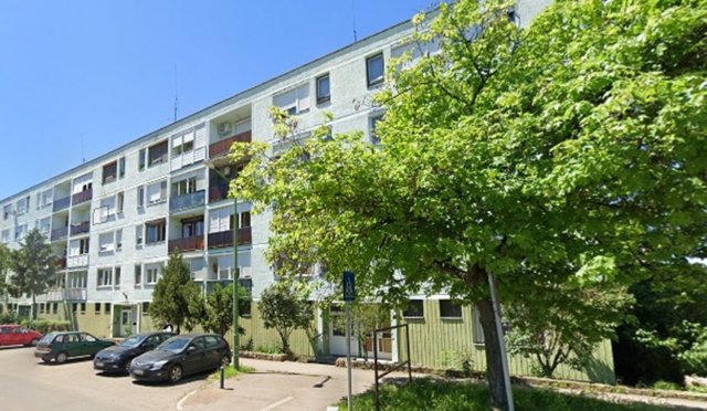 Eladó téglalakás, Gyöngyösön 28 M Ft, 2 szobás