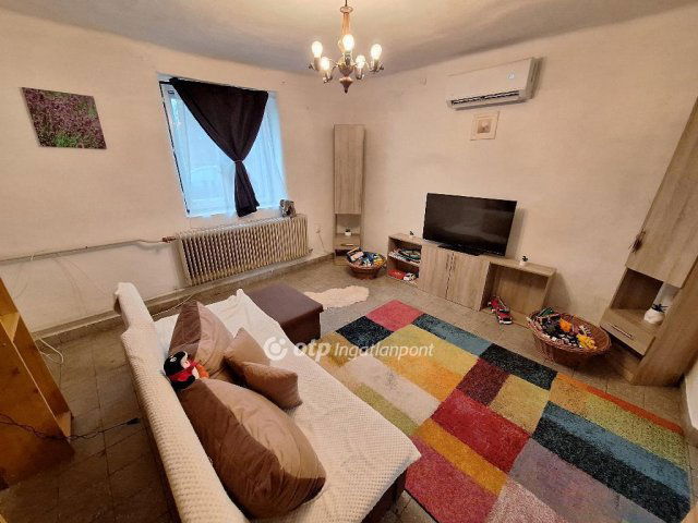 Eladó családi ház, Tiszakécskén 15.9 M Ft, 3 szobás