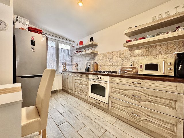 Eladó családi ház, Győrött 56.9 M Ft, 3 szobás