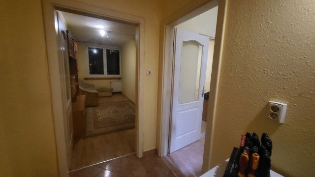 Kiadó téglalakás, albérlet, Egerben 150 E Ft / hó, 2 szobás