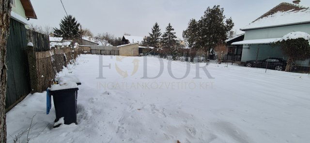 Eladó telek, XVIII. kerületben, Vörösmarty Mihály utcában