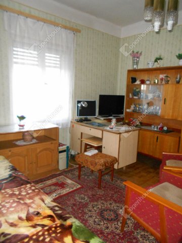 Eladó családi ház, Zalaegerszegen 24 M Ft, 2 szobás