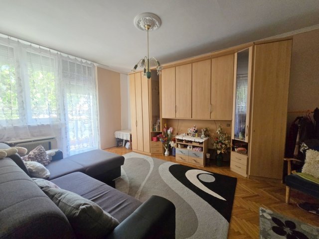 Eladó téglalakás, Debrecenben 49.9 M Ft, 2 szobás