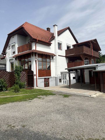 Eladó családi ház, Zalaapátin 169 M Ft, 6 szobás