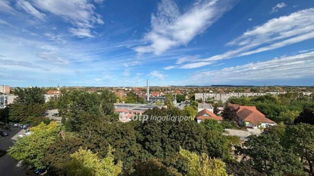 Eladó panellakás, Dunakeszin 62.5 M Ft, 2 szobás