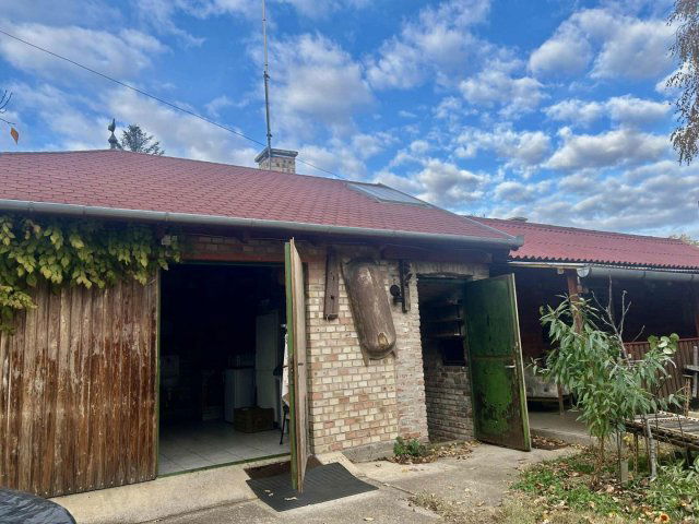 Eladó családi ház, Debrecenben 39.9 M Ft, 2 szobás